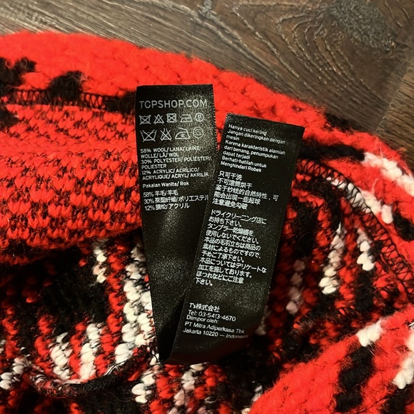 Topshop Thick Wooly Mini Skirt (Size 8) - Picture 6 of 7